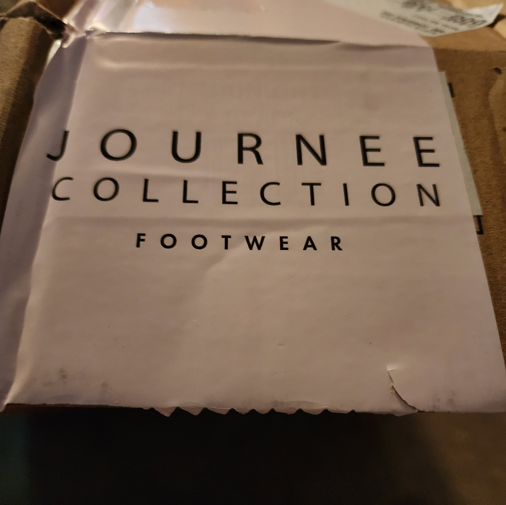 Journee Collection Slippers